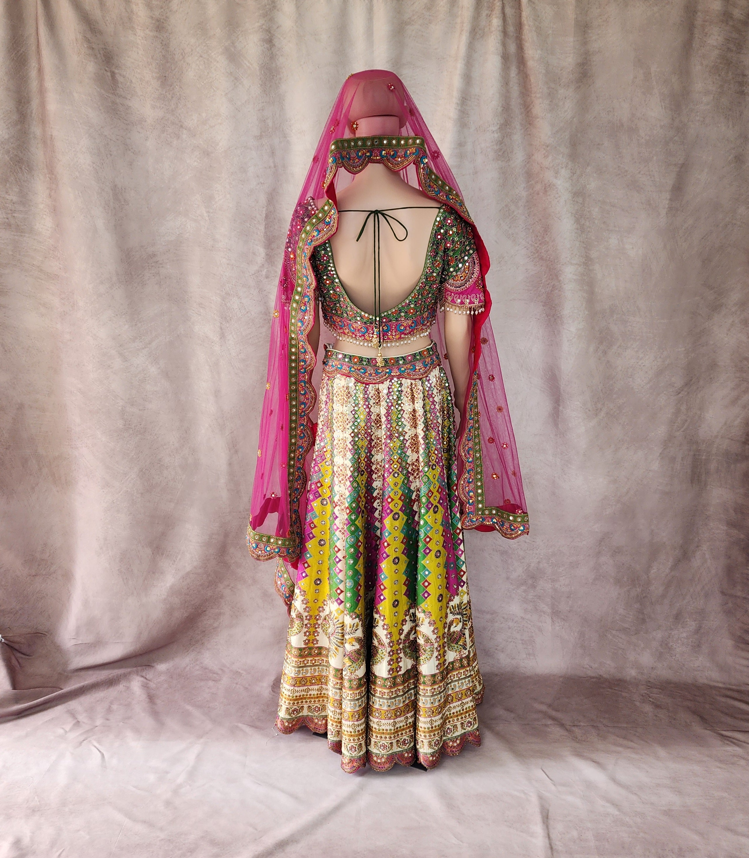Jaggo Lehenga